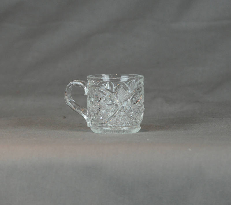 U.S. Glass Co. No. 15106 Buckingham (AKA: Crosby)
