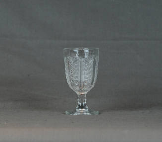 Possibly National Glass Company No. 913 (AKA: Diamond Lil)