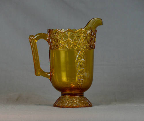 Queen pattern (AKA Sunk, Pointed Panel, Paneled Daisy and Button)