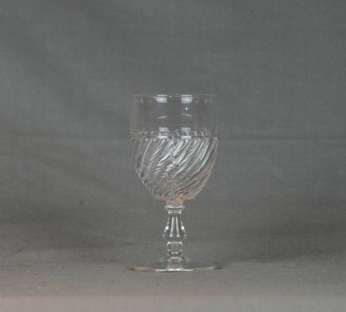Dalzell, Gilmore & Leighton Glass Co. No. 28D Short Swirl pattern
