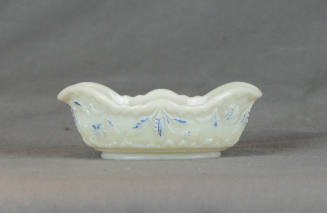 U.S. Glass Co. No. 15065 Delaware (OMN) (AKA: American Beauty, Four Petal Flower, New Century, States series)