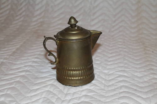 Coffee pot (child's)